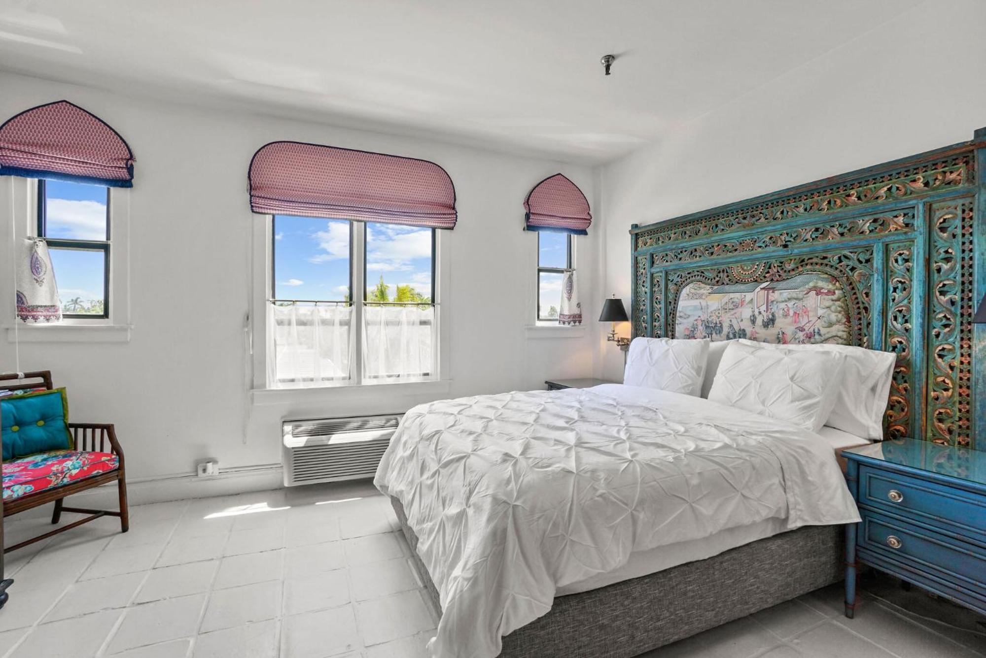 Orchid Suites - Historic Palm Beach Hotel Condominium Exteriör bild