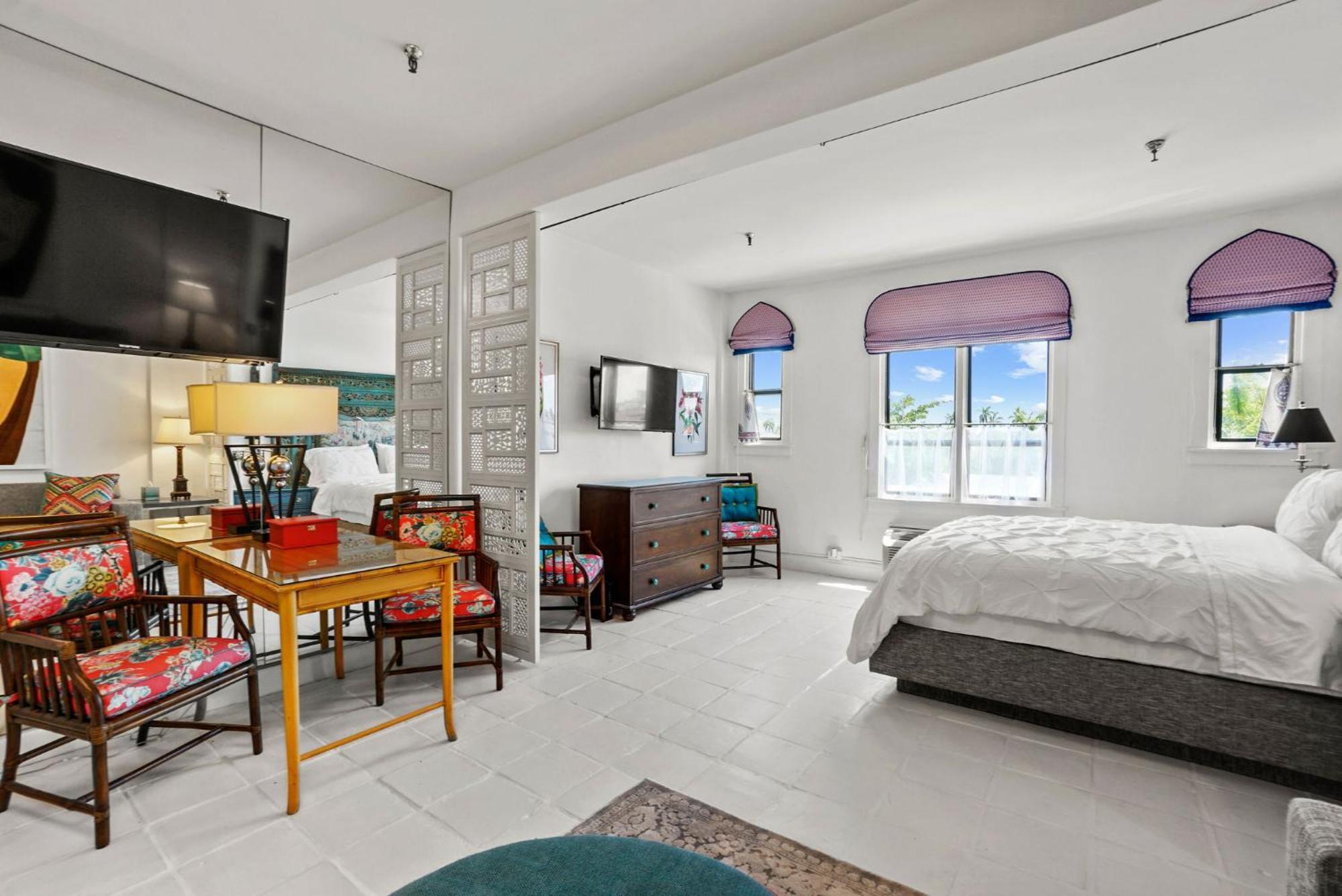 Orchid Suites - Historic Palm Beach Hotel Condominium Exteriör bild